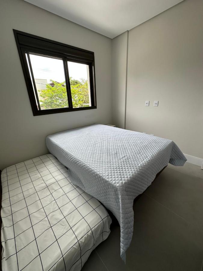 Conchas Das Caravelas Governador Celso Ramos Extérieur photo