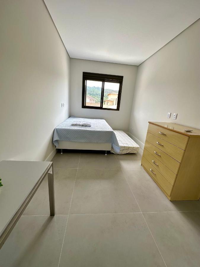 Conchas Das Caravelas Governador Celso Ramos Extérieur photo